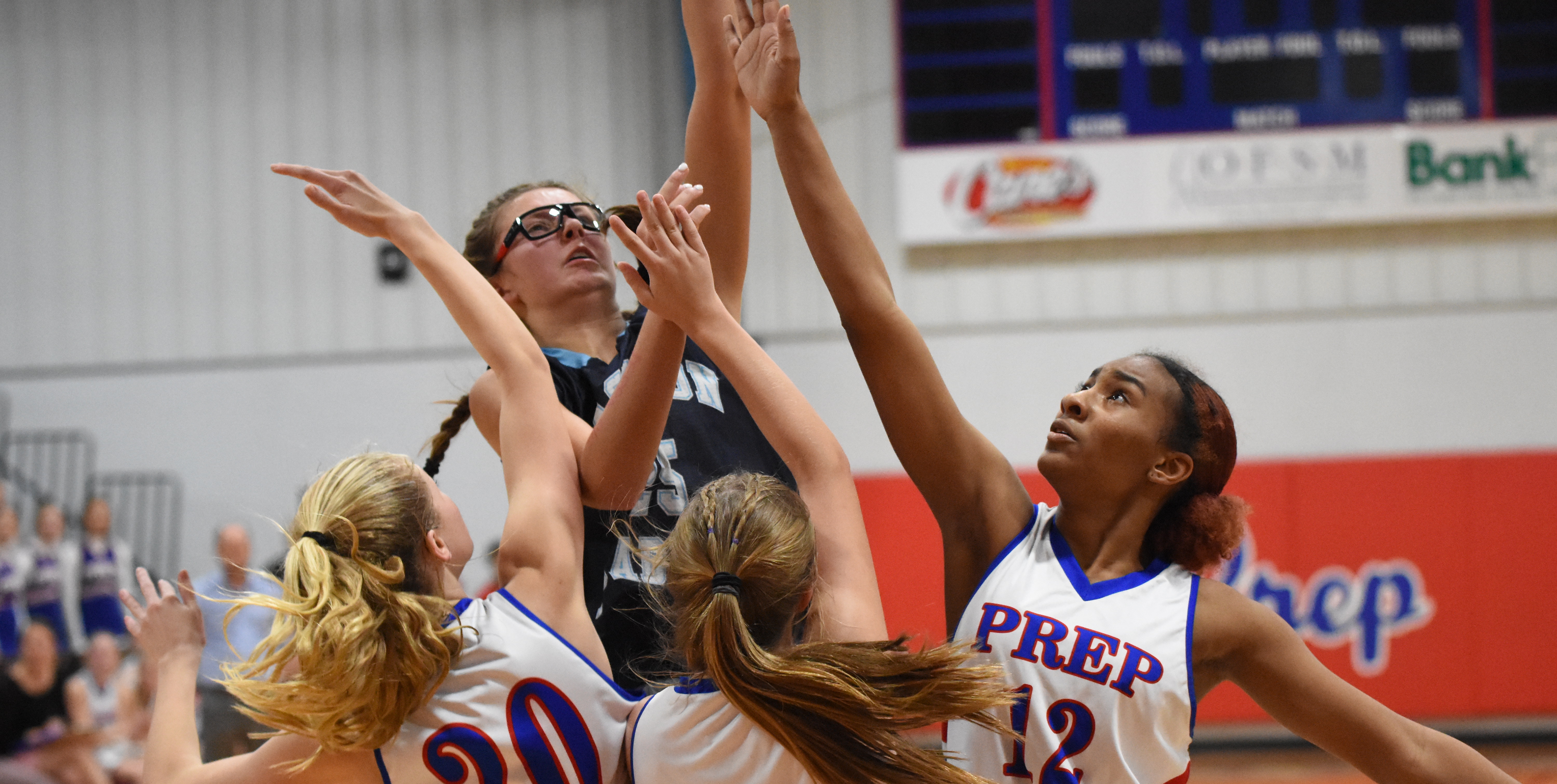 JV Girls Beat Lady Pats