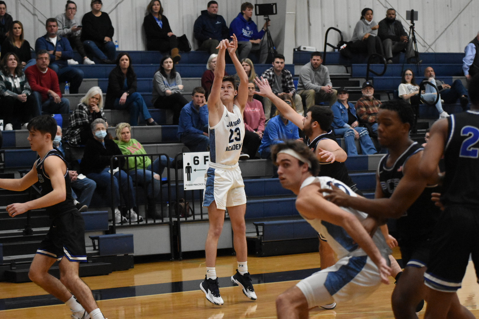 Raiders Top PCS 60-54