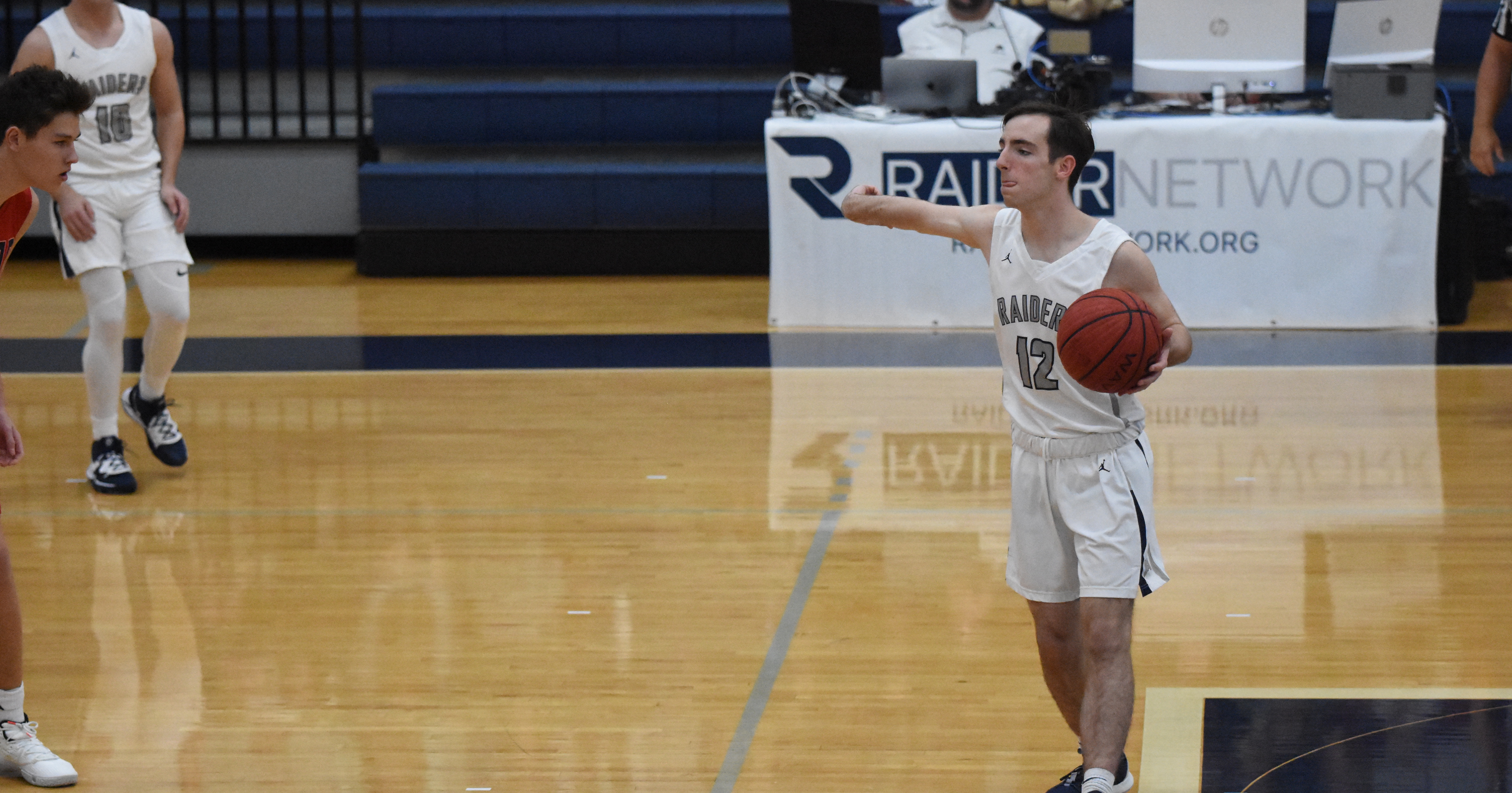 Raiders Defeat Lamar